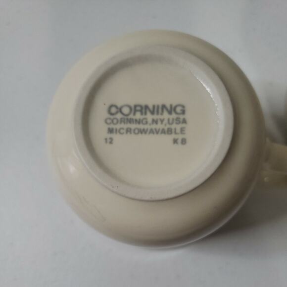 Corning Ware Corelle Needlepoint 3.5" Mug Cup Set Of 2 EUC Blue Red Floral - Picture 6 of 6